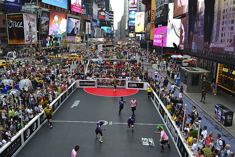 2015 Times Square Cup
