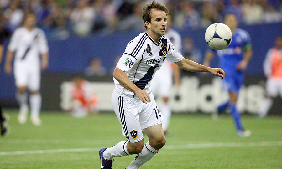 Mike Magee Steals The Show As LA Galaxy Beat D.C. United 4-1