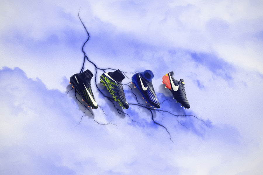 Nike Soccer Dark Lightning Pack
